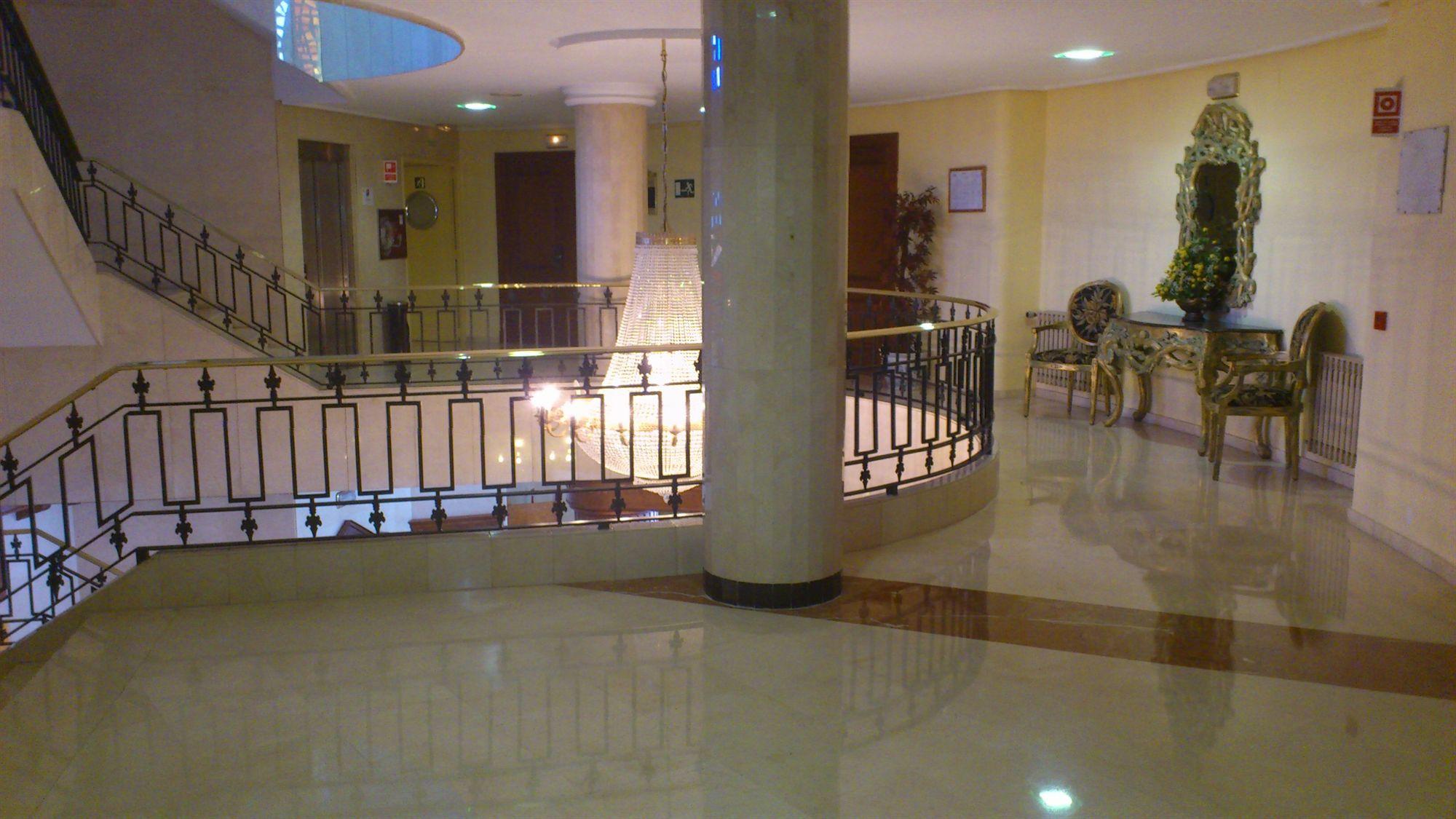 Exe Dona Carlota Hotell Ciudad Real Eksteriør bilde